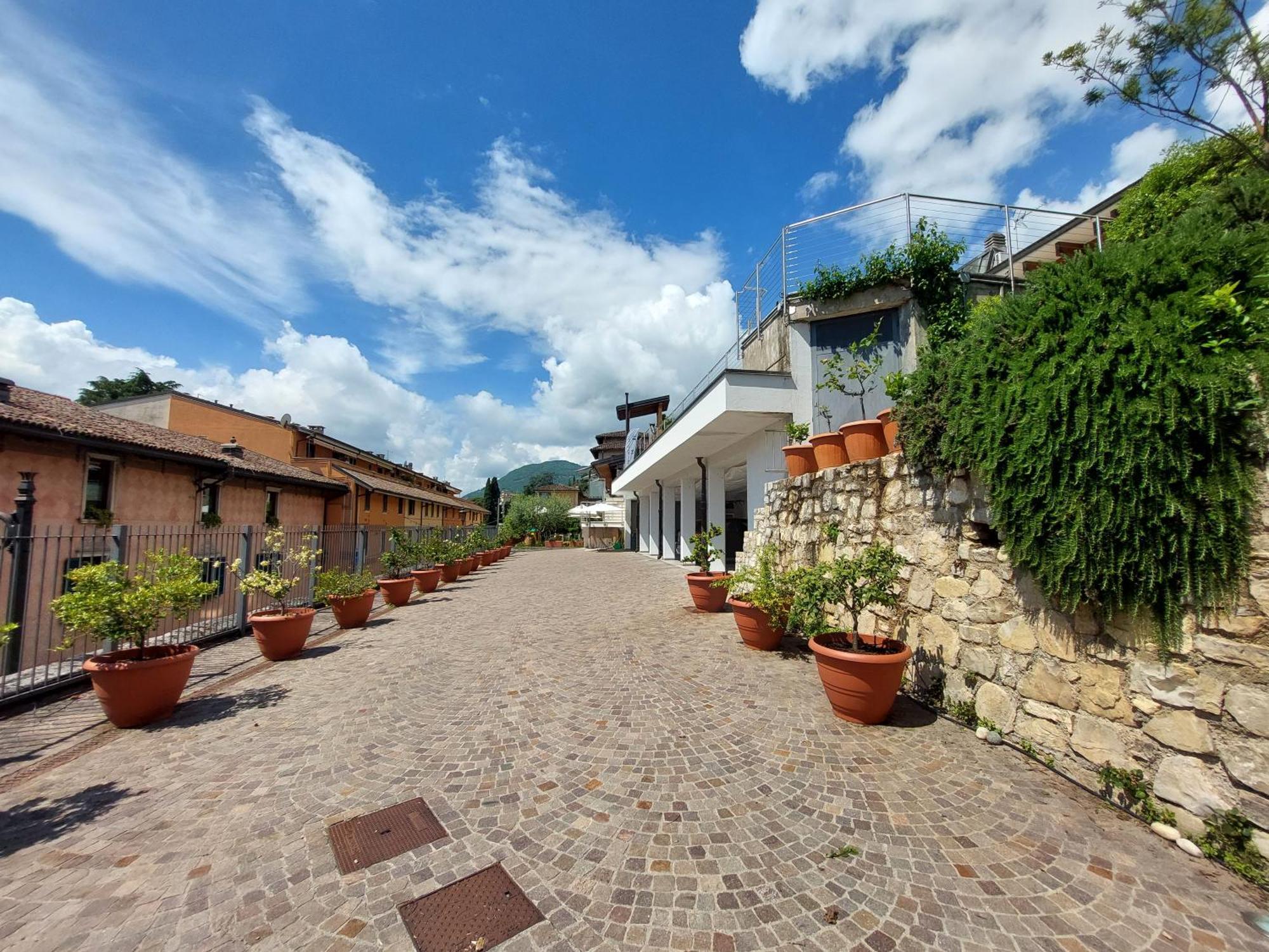Pizzocolo Resort Fasano Гардоне Ривьера Экстерьер фото
